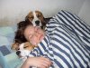 äiti ja beaglet nukkuu.jpg